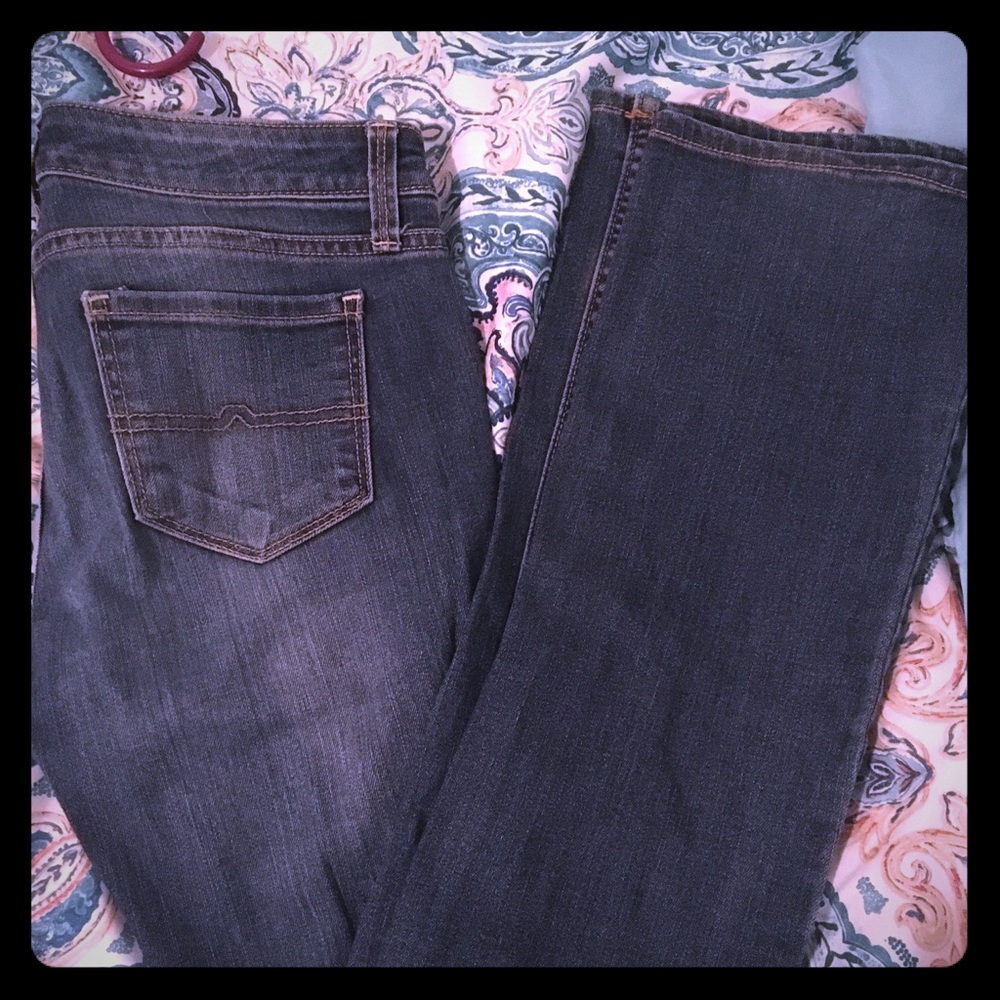 Boot Cut Jeans - Picture 2 of 4